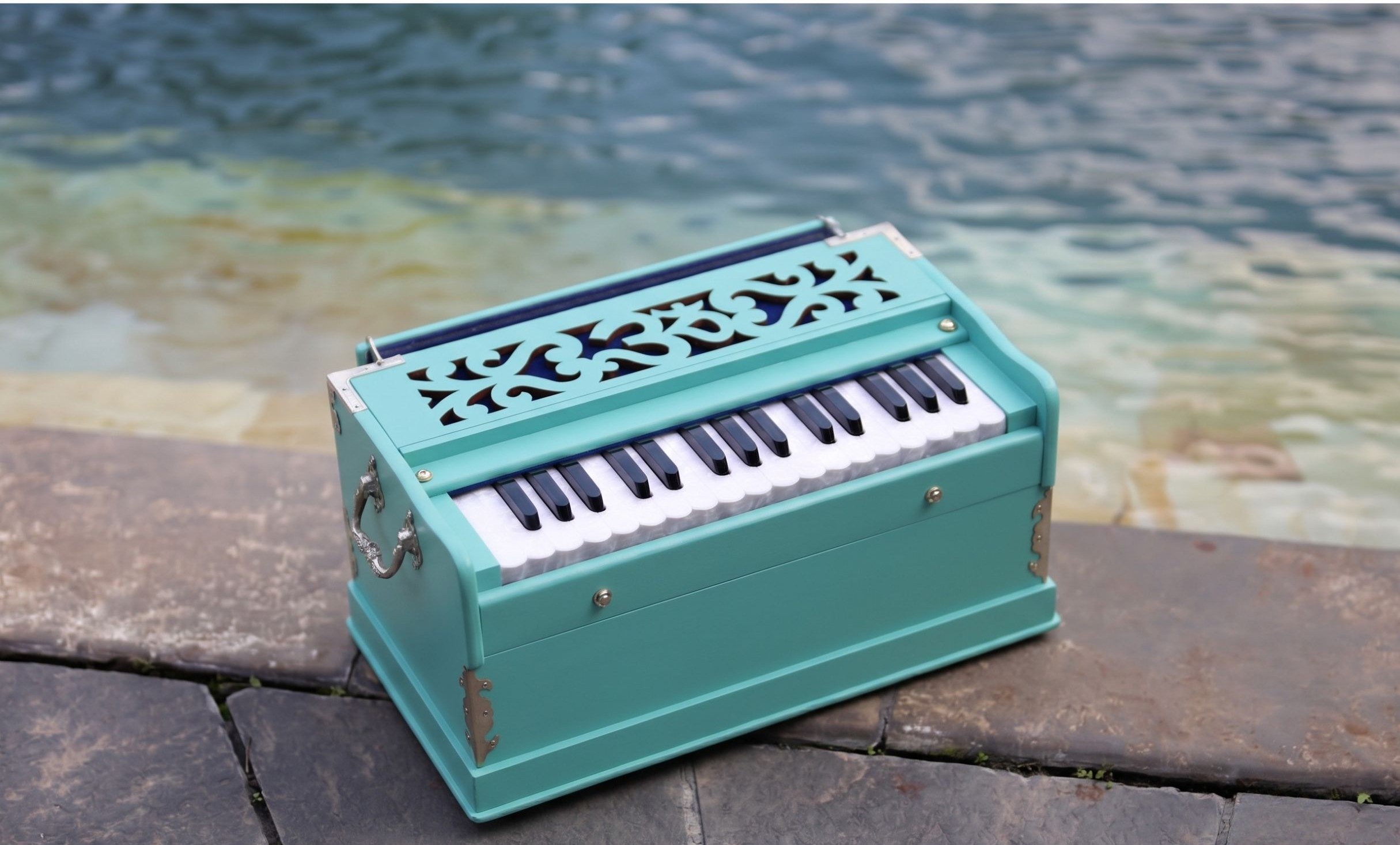OCEAN BHAKTI (32 Keys) | Prem Sāgara, Ocean of Love view 1